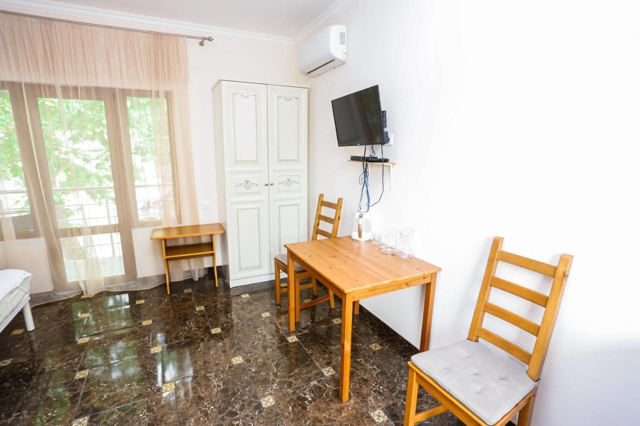 Hotel Sabina Gagra Ngoại thất bức ảnh